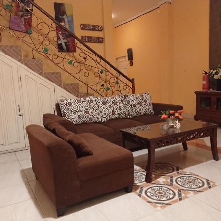 Hotel Nayora Prabumulih Perabumulih Esterno foto
