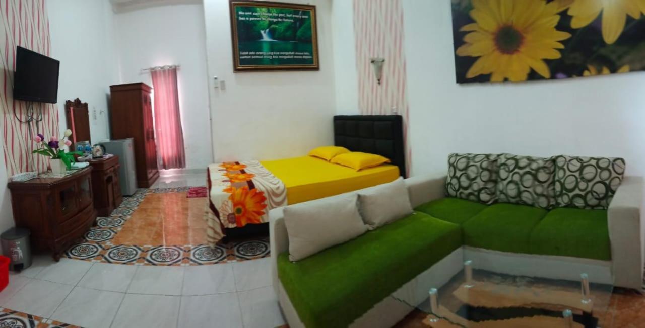 Hotel Nayora Prabumulih Perabumulih Esterno foto