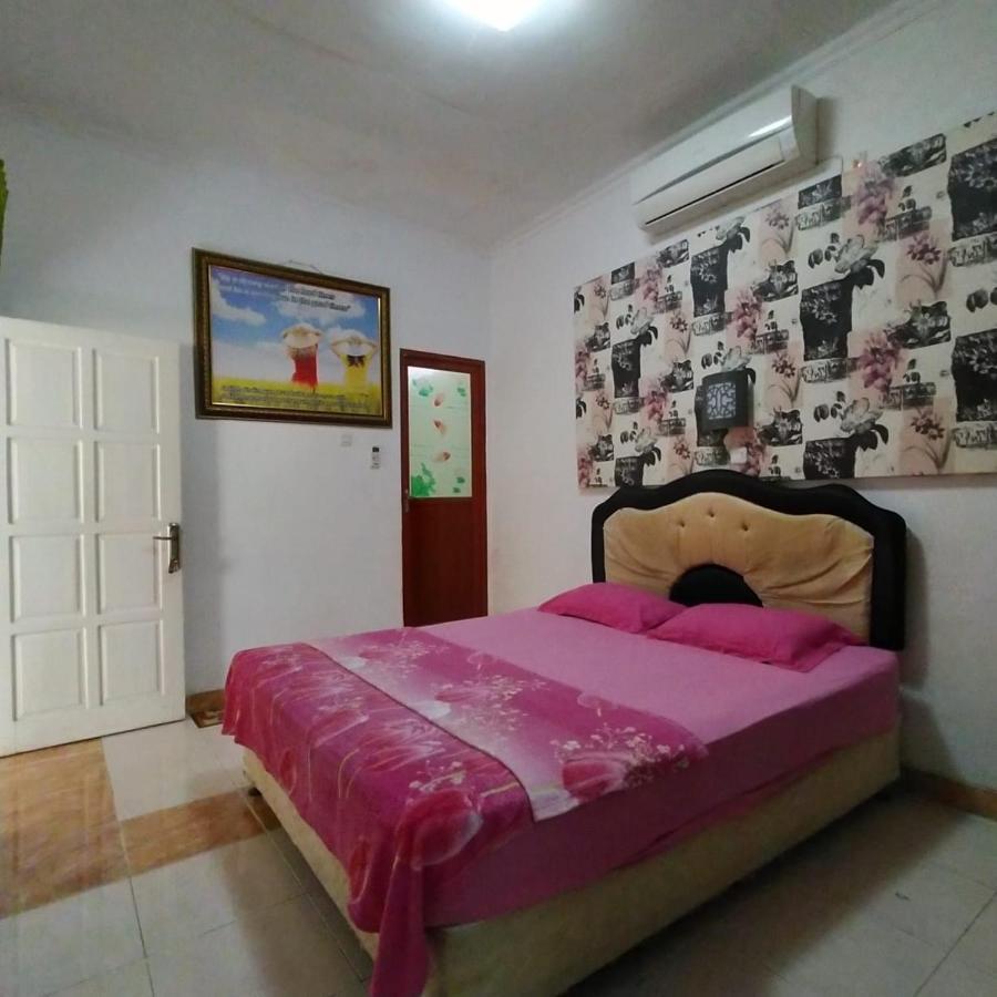 Hotel Nayora Prabumulih Perabumulih Esterno foto